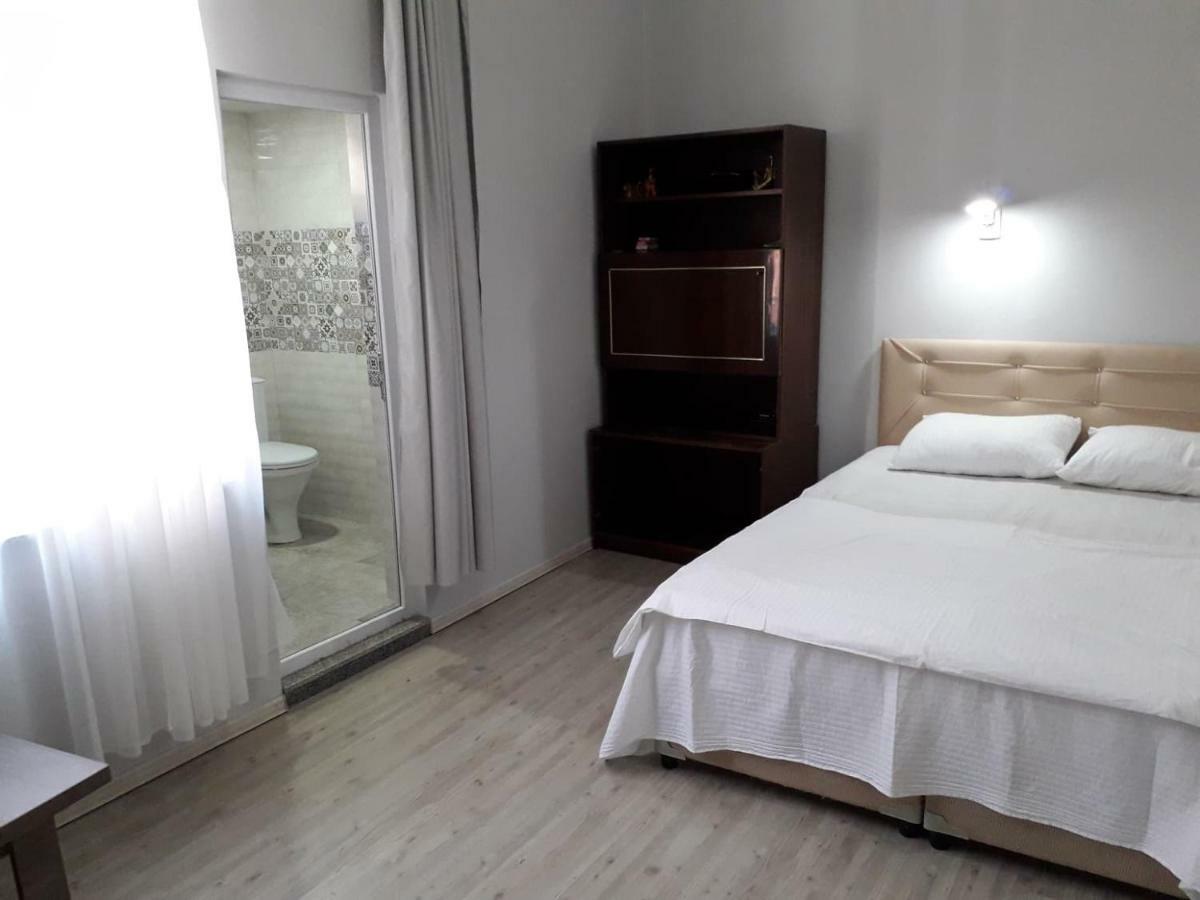 Zaza Guest House Kobuleti Ngoại thất bức ảnh