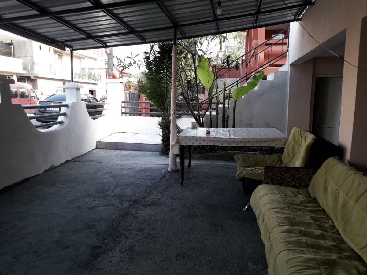 Zaza Guest House Kobuleti Ngoại thất bức ảnh