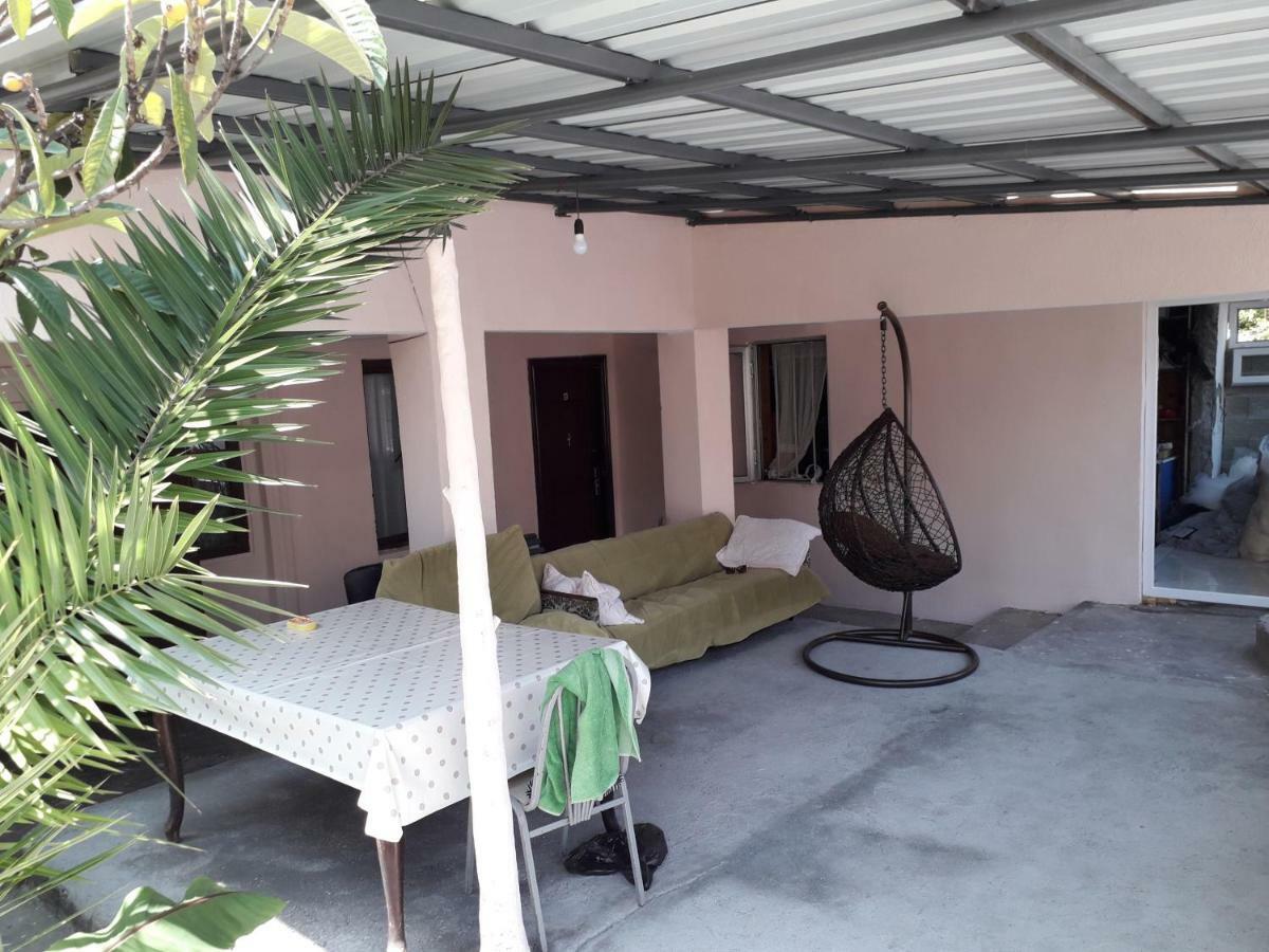Zaza Guest House Kobuleti Ngoại thất bức ảnh