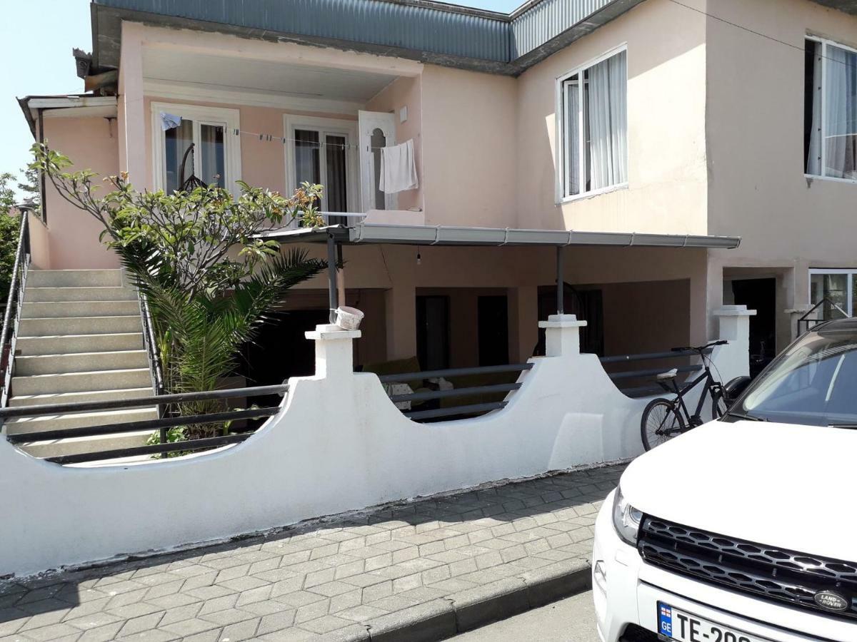Zaza Guest House Kobuleti Ngoại thất bức ảnh